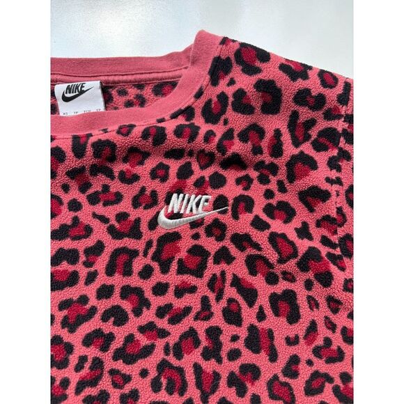 Nike Women's Sportwear Leopard‎ Pink Pullover  Fleece Crewneck Sweater Size XS - Picture 2 of 5